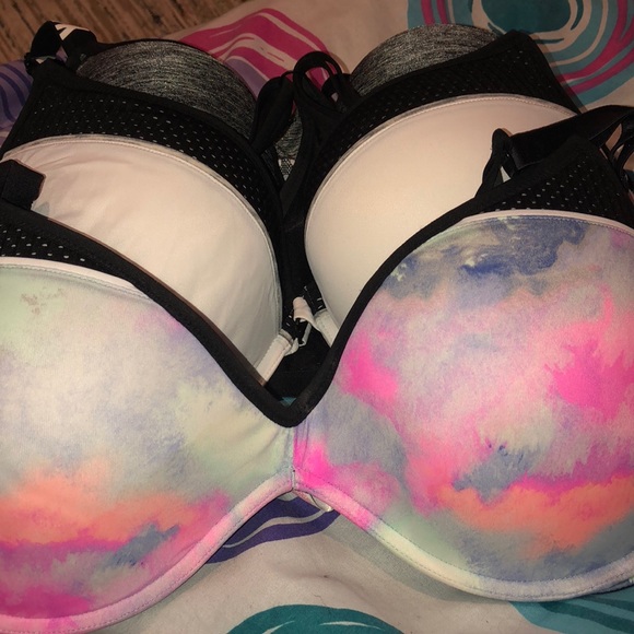 PINK Victoria's Secret Other - 3 Victoria Secret Sport Bras